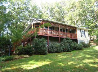 378 Mountain Rd, Afton, VA 22920