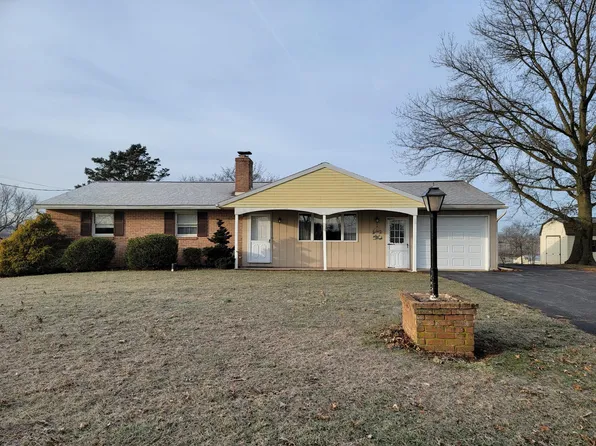 963 Leid Rd, East Earl, PA 17519