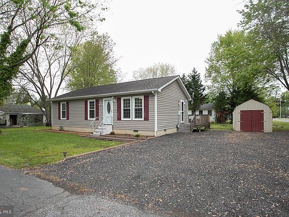 2nd image of 22315 Gore St