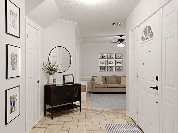 5th image of 20619 Prince Creek Dr