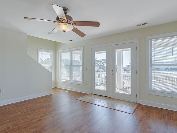 4th image of 5022 E Oak Island Dr APT 4