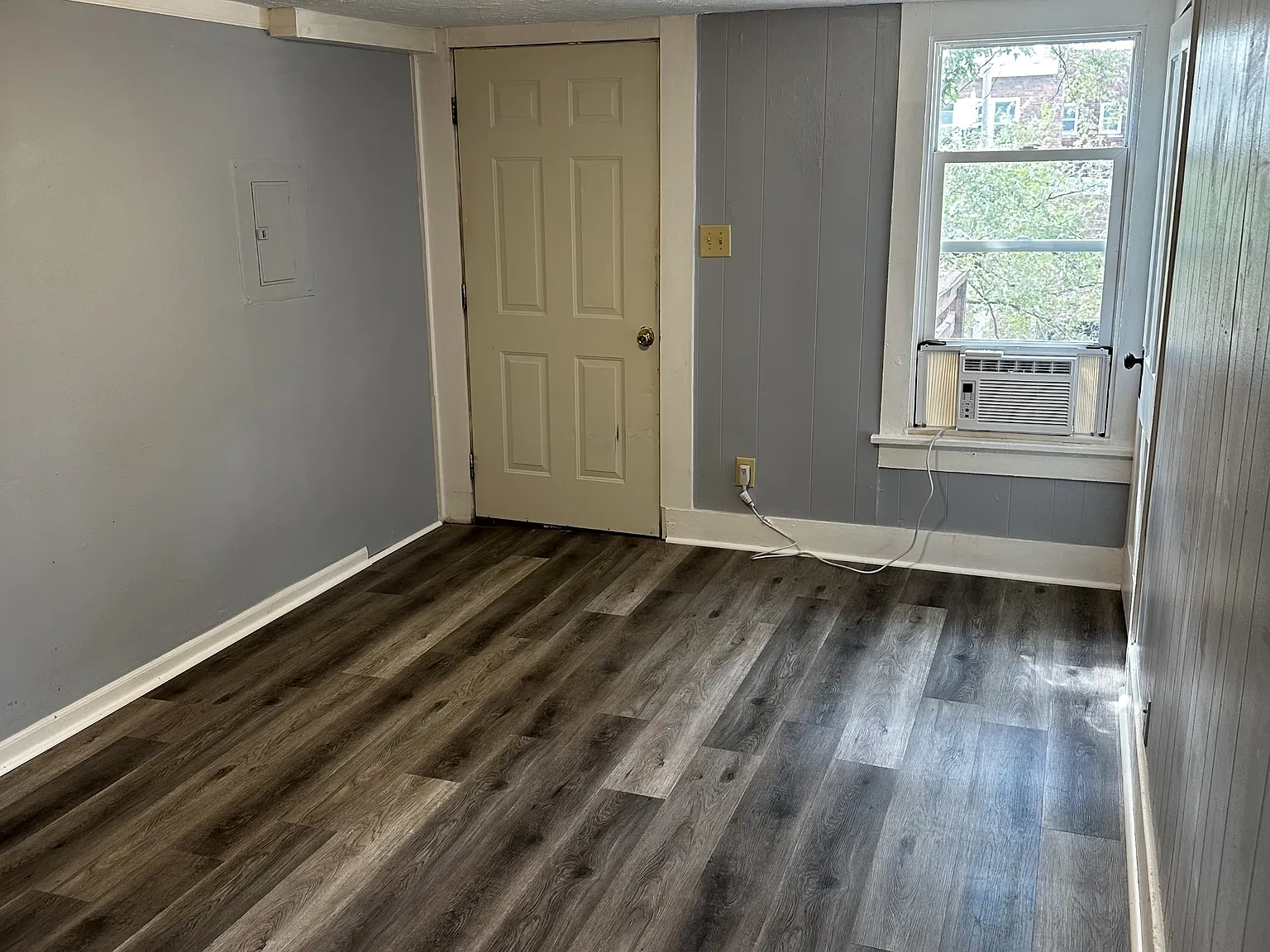 613 South 5th Street - 3 — Photo 2