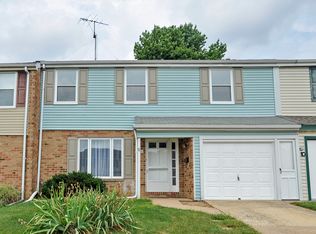 6221 Patrick Henry Ct, Bensalem, PA