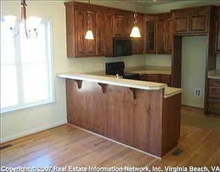 4th image of 4092 Dunbarton Cir