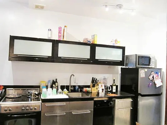 Rented by Aventana | media 10