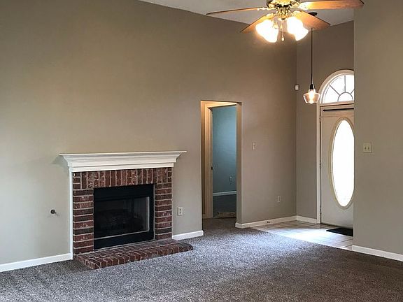 2nd image of 7112 Hunters Horn Dr