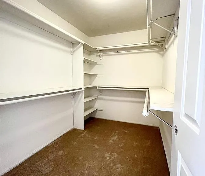 2103 Gates Ave #B — Photo 32