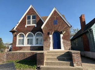 2435 Leslie St, Detroit, MI 48238