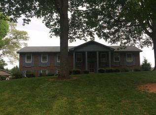 4171 Wedge Dr, Pfafftown, NC 27040