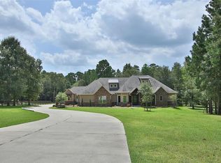419 Trace Way Dr, Montgomery, TX 77316
