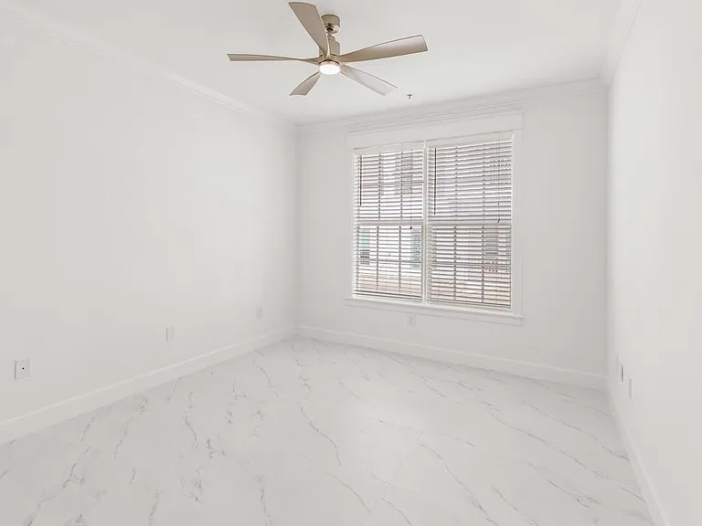 47 SW Osceola St #206 — Photo 23