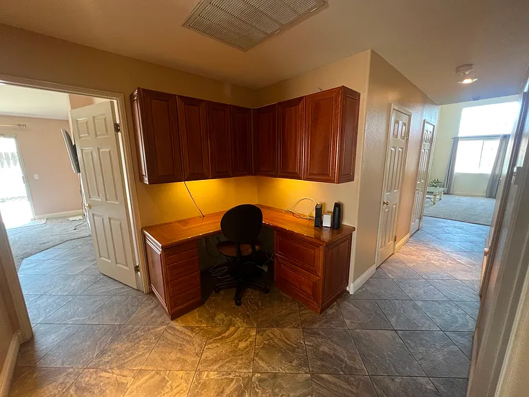 Hallway desk