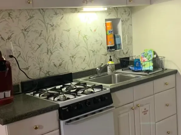 12-6 Parker Ave, Lanark Village, FL 32323