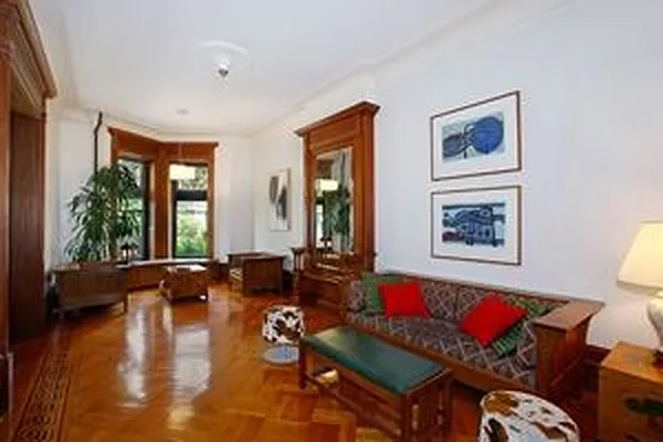 Sold by Douglas Elliman | media 24