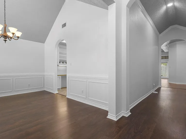 405 Harbor Oaks Dr — Photo 4