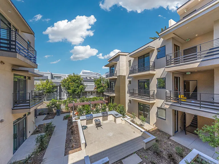 973 E Del Mar Blvd #203 — Photo 36