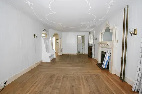 41 S 3rd St #1 — Photo 4