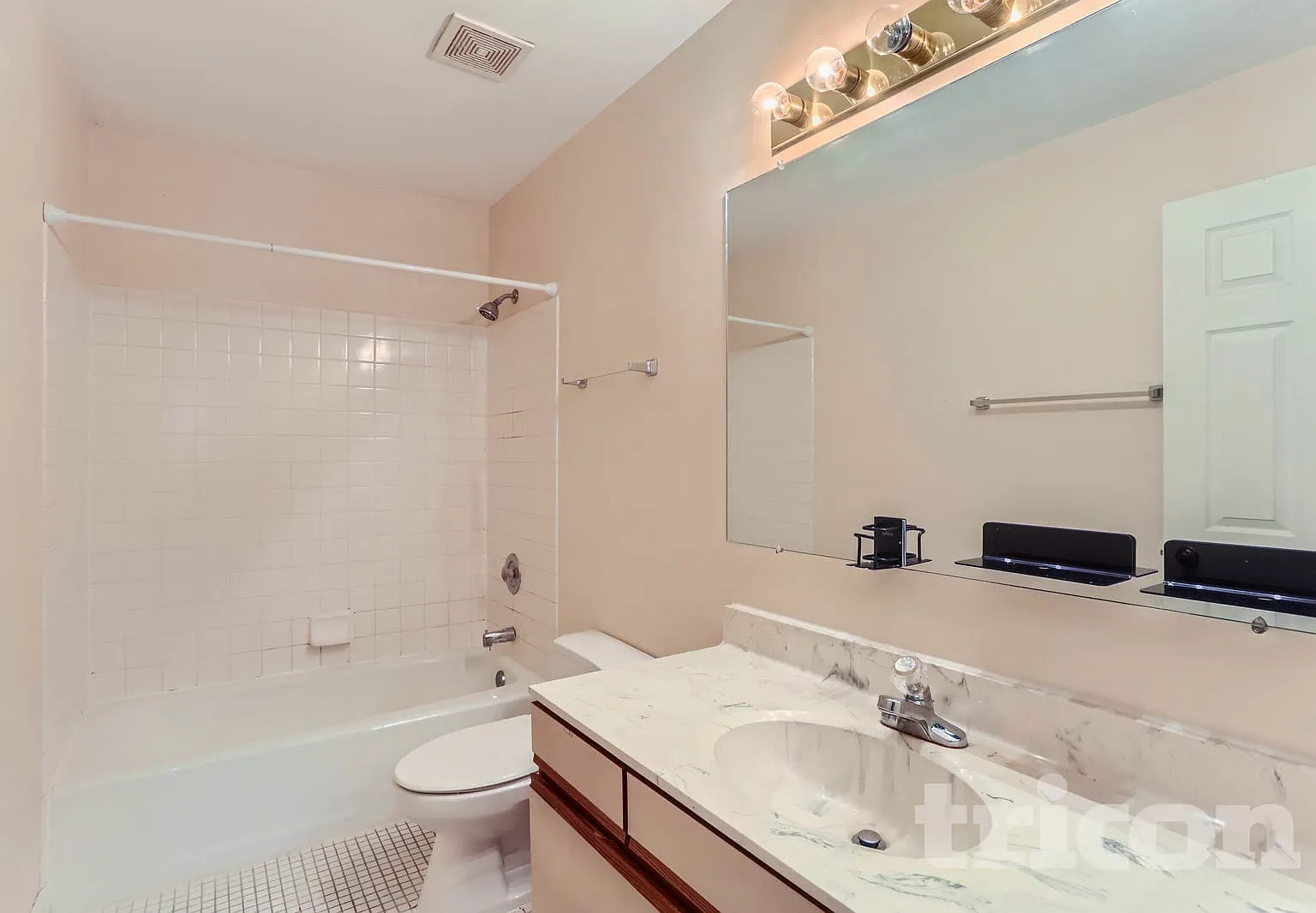27W115 Chestnut Lane Winfield IL — Photo 4