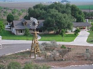 246 Beavers Trl, Uvalde, TX 78801