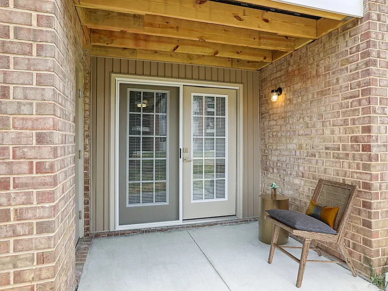 Tuscany Woods Apartments — Photo 39
