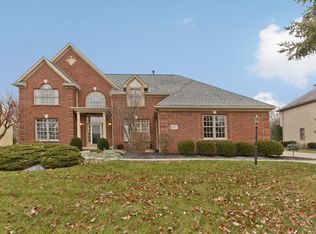 6573 Meadow Glen Dr S, Westerville, OH 43082