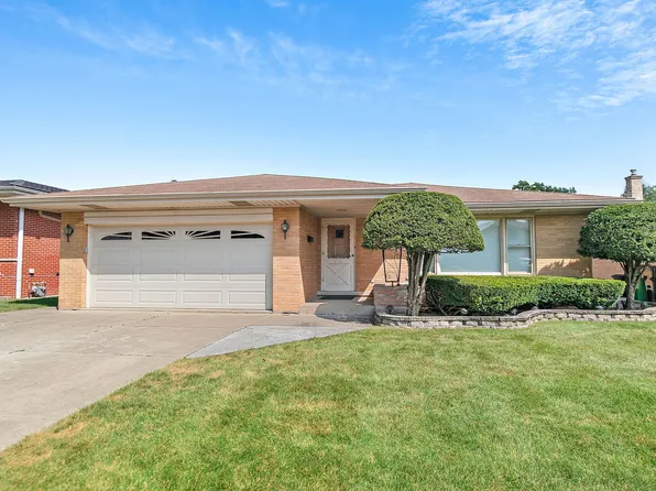 2831 Kensington Ave, Westchester, IL 60154