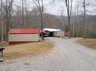 306 Twin Lakes Trl, Pikeville, TN 37367