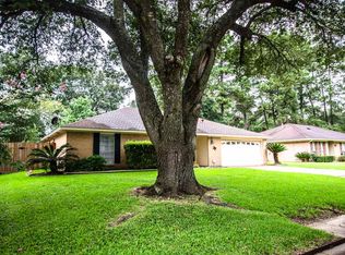 1355 Stacewood Dr, Beaumont, TX 77706