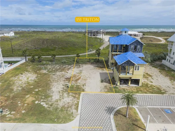 151 Triton Ln, Pt Aransas, TX 78373