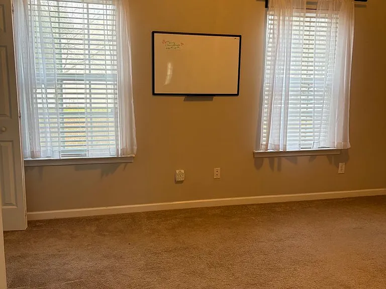 2224 Winthrop Chase Dr — Photo 10