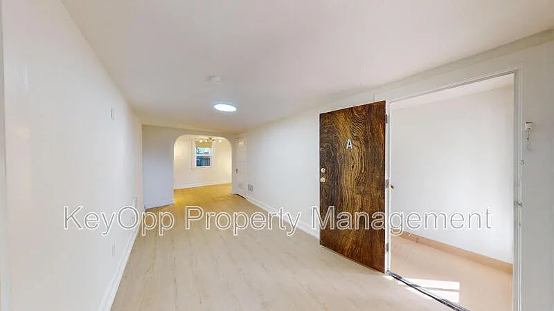 2 bed, 1.0 bath, $4,000 — Photo 3