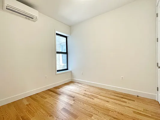 Rented by Tungsten Properties | media 5