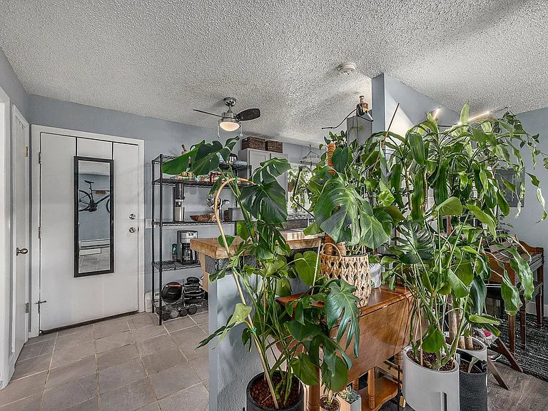 2700 S Holly St #205 — Photo 7
