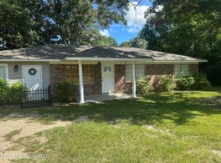 13637 Highway 613, Moss Point, MS 39562