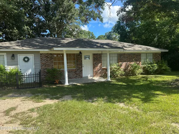 13637 Highway 613, Moss Point, MS 39562