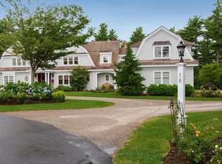 18 High Ridge Dr, Mattapoisett, MA 02739