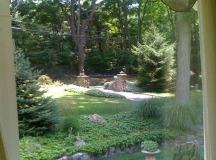 36 Trinity Pass Rd, Pound Ridge, NY 10576