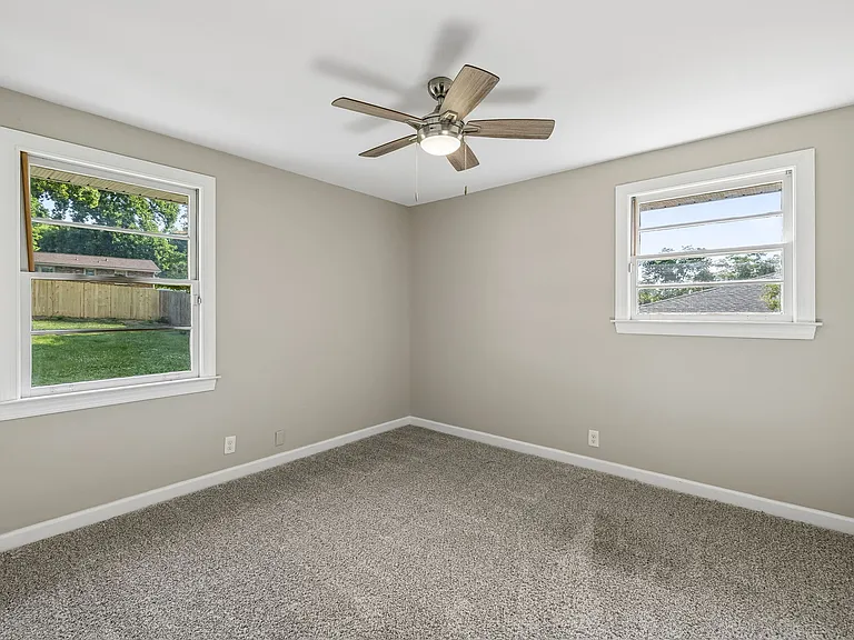 246 Blackman Rd — Photo 15