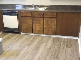 300 Carolina Ave APT B3, Warner Robins, GA 31093