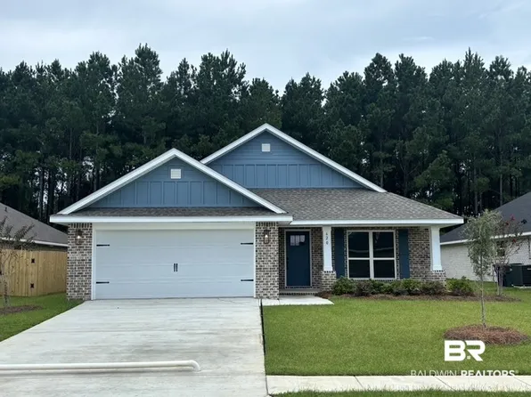 620 Mayflower Dr, Foley, AL 36535