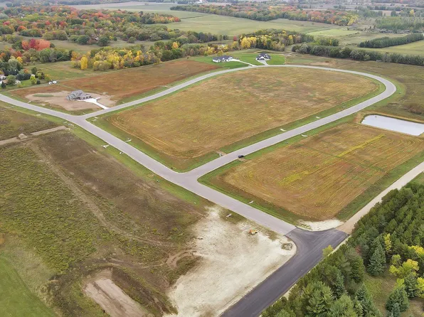 261 E Crest Loop, Saint Stephen, MN 56375