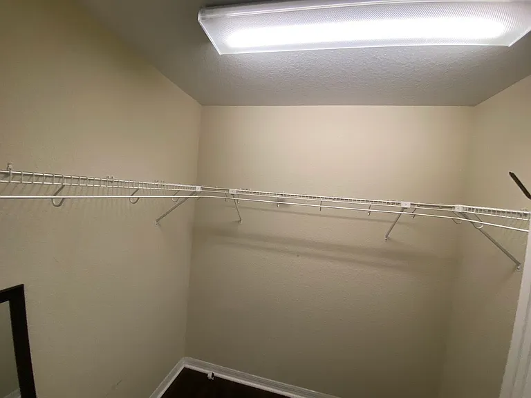 16125 Churchview Dr — Photo 33