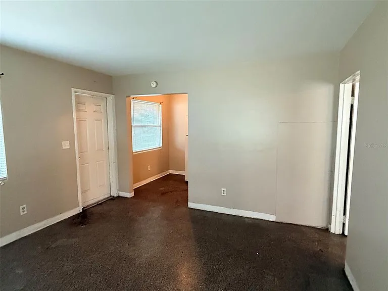 1273 S Betty Ln — Photo 2