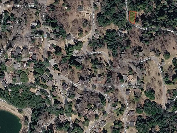 Edelweiss Dr, Crestline, CA 92325