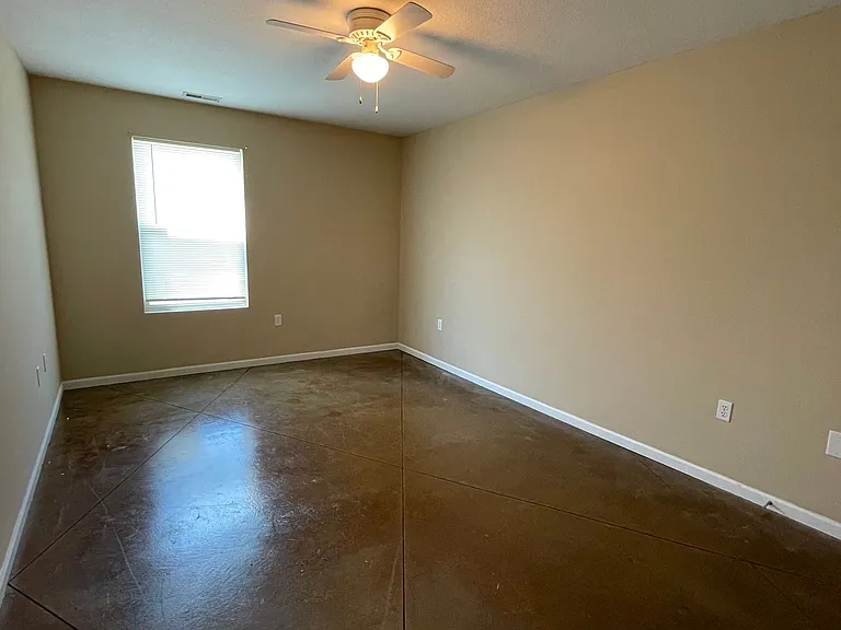 203 Tyler St #D — Photo 6