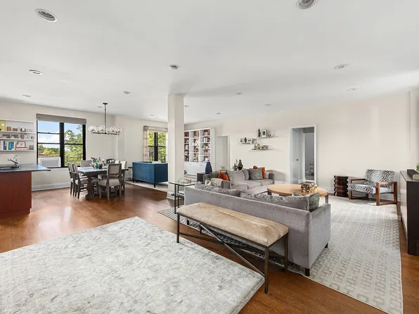 2 Grace Ct #3, Brooklyn, NY 11201