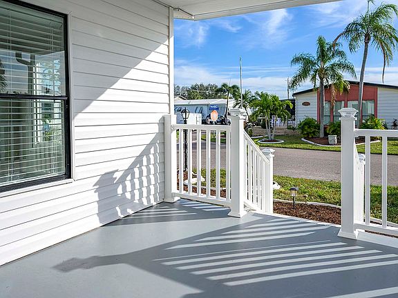 Entrance. View to street