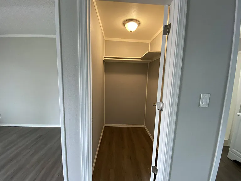 Cornerstone Apartments — Photo 14