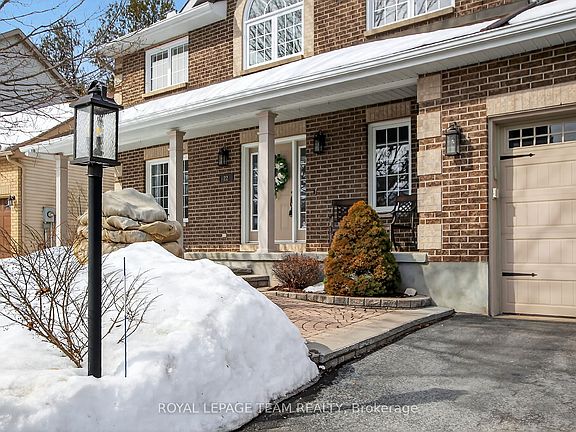 3rd image of 22 Renshaw Ave