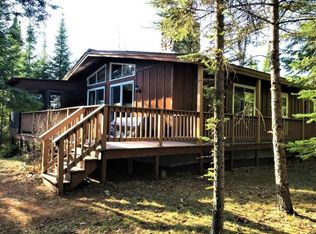 8851 Johnson Point Ln, Land O Lakes, WI 54540